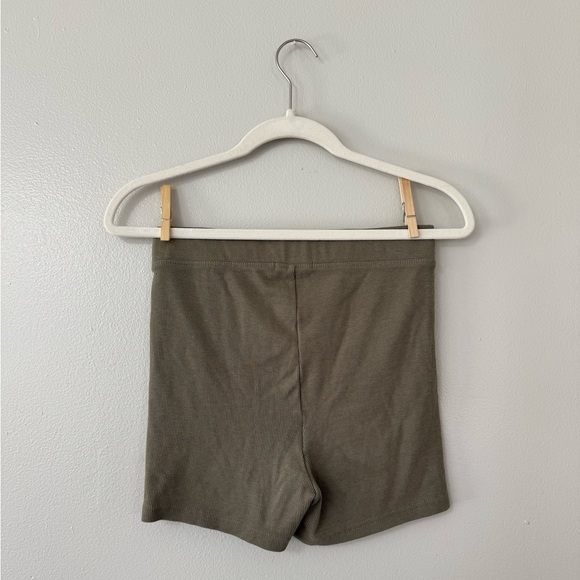 Talentless Ribbed Biker Shorts 3” - Picture 2 of 4